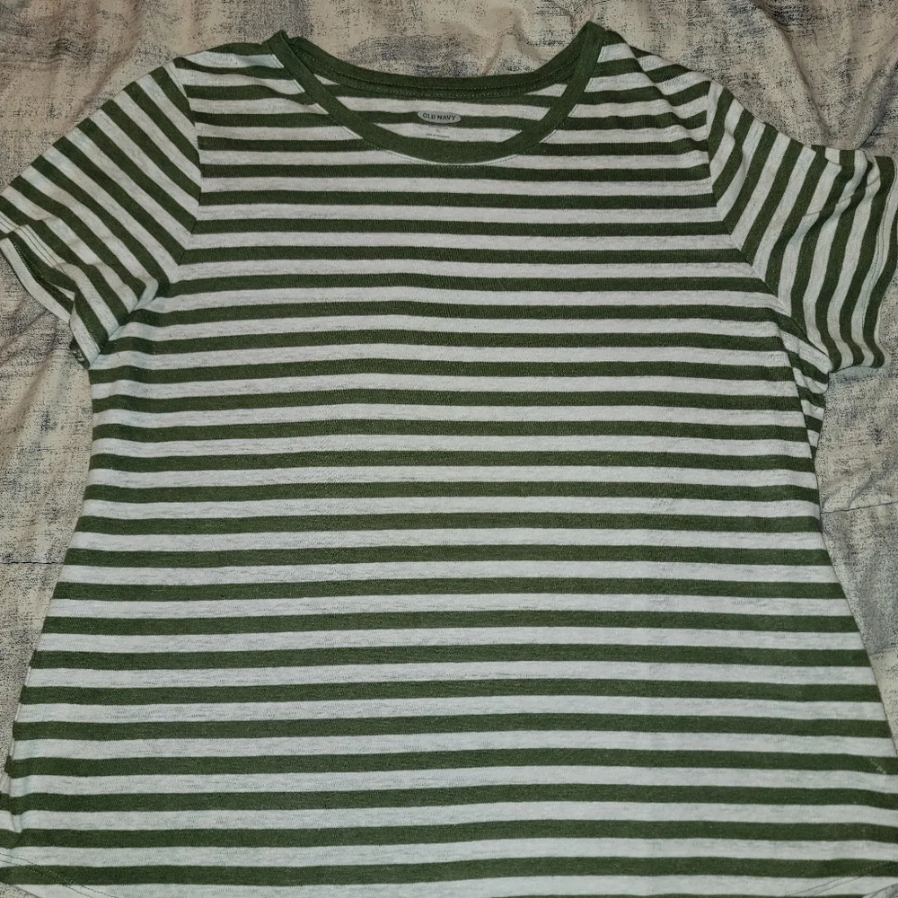 Shirts - Picture 2 of 4